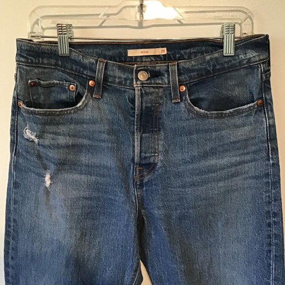 Levi’s Premium Distressed High Rise Button Fly Wedgie Jeans - Picture 4 of 11